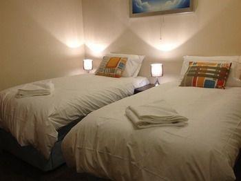 The West Town Inn Hayling Island Buitenkant foto